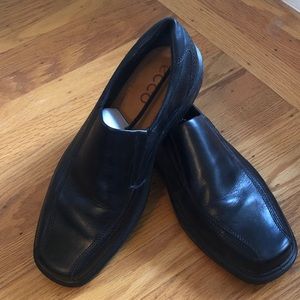 Black Ecco Leather Men’s Slip Ons